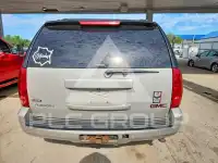 2007 GMC YUKON фото