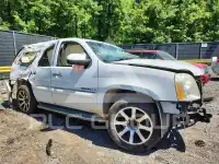 2007 GMC YUKON фото