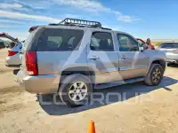 2007 GMC YUKON фото