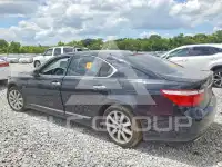 2007 Lexus LS460 photo
