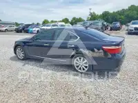 2007 Lexus LS460 photo