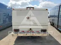 2007 Isuzu NPR фото