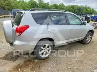 2007 Toyota RAV4 photo