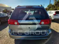 2007 Toyota SIENNA photo