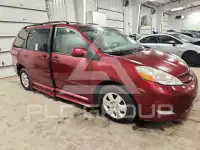 2007 Toyota SIENNA photo