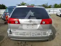 2007 Toyota SIENNA photo