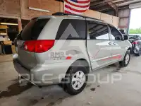 2007 Toyota SIENNA photo