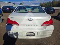 2007 Toyota AVALON photo
