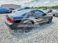 2007 Ford MUSTANG фото