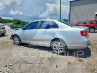 2007 Volkswagen Jetta фото