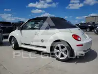 2007 Volkswagen BEETLE фото