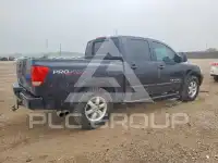2008 Nissan TITAN photo