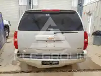 2008 Chevrolet Suburan photo
