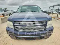 2008 Chevrolet Suburan photo