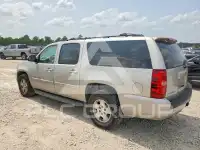 2008 Chevrolet Suburan photo