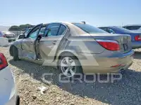 2008 BMW 528 photo
