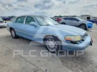 2008 Lincoln Town photo