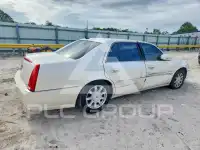2008 Cadillac DTS photo