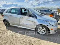 2008 Mercedes Benz B 200 фото