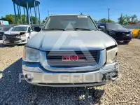2008 GMC ENVOY photo