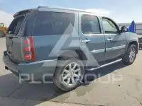 2008 GMC YUKON фото