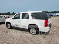2008 GMC YUKON фото