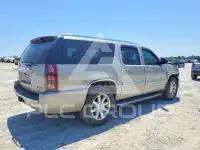2008 GMC YUKON photo
