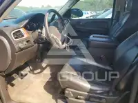 2008 GMC YUKON фото