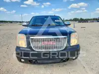2008 GMC YUKON photo