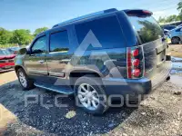 2008 GMC YUKON photo