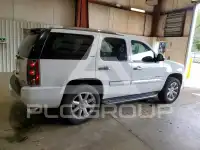 2008 GMC YUKON фото