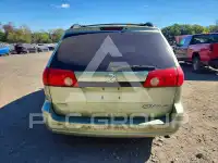 2008 Toyota SIENNA photo