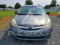 2008 Toyota SIENNA photo
