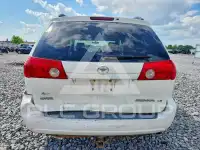 2008 Toyota SIENNA photo