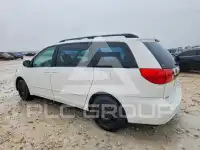 2008 Toyota SIENNA photo