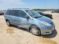 2008 Toyota SIENNA photo