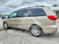 2008 Toyota SIENNA photo