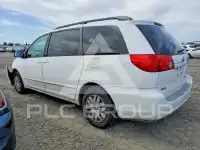 2008 Toyota SIENNA photo