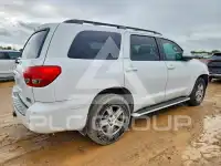 2008 Toyota SEQUOIA photo