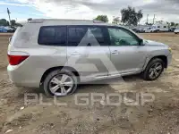 2008 Toyota Highlander photo