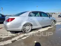 2008 Toyota AVALON photo