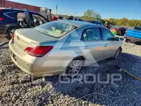 2008 Toyota AVALON фото