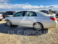 2008 Toyota AVALON photo