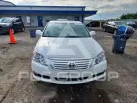 2008 Toyota AVALON photo