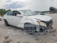 2008 Toyota AVALON photo