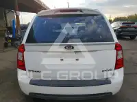 2008 KIA Rondo photo