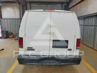 2008 Ford E-250 photo