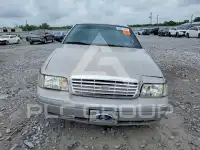 2008 Ford CROWN фото