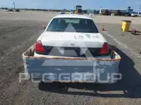 2008 Ford CROWN фото