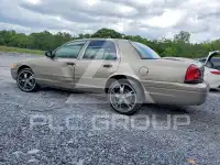 2008 Ford CROWN фото